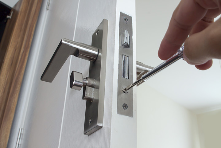 Our local locksmiths are able to repair and install door locks for properties in Kidderminster and the local area.